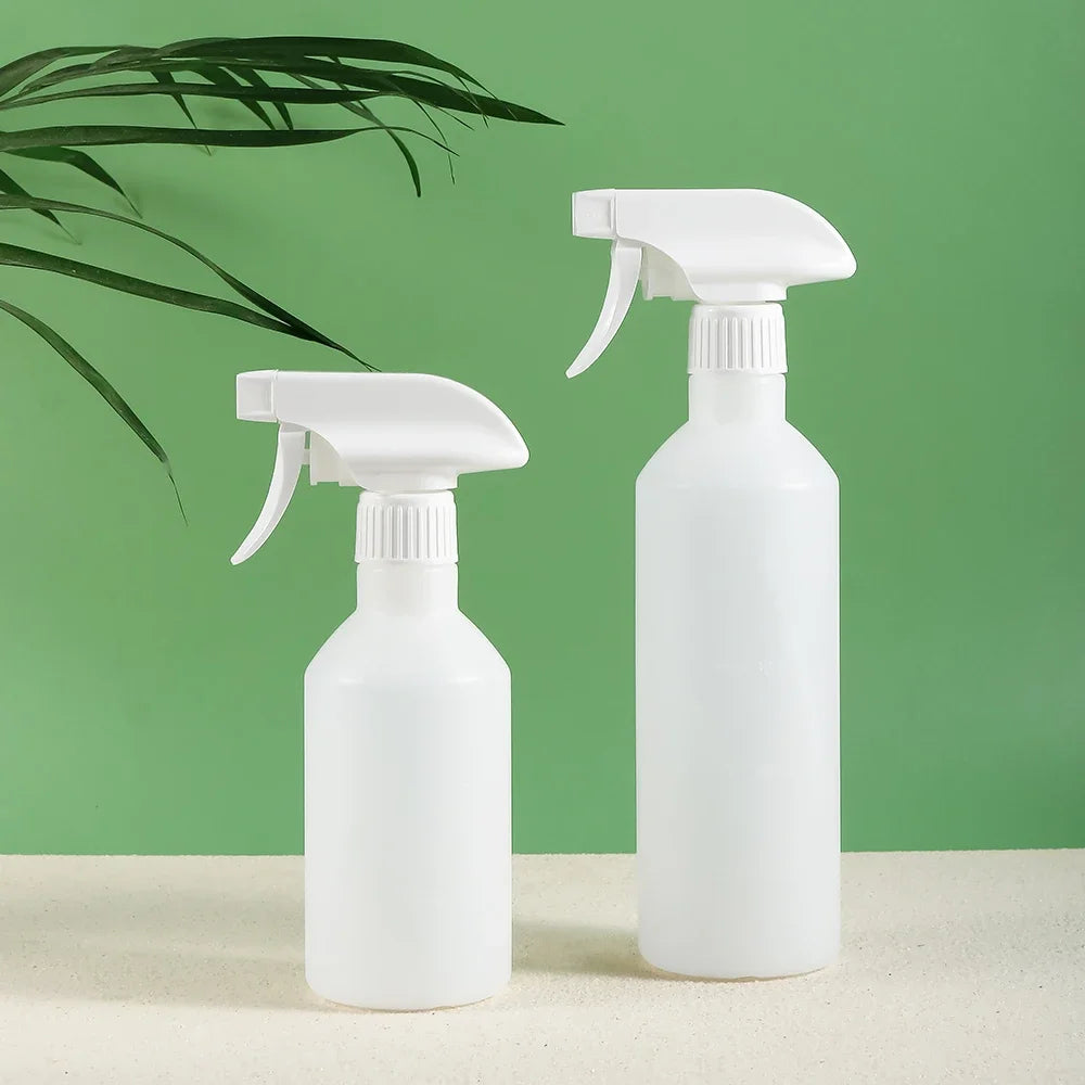 1Pc 350Ml or 500Ml Empty White Spray Bottles White Refillable Reusable Cleaning Sprayer Hand Press Spray Container Opaque Empty